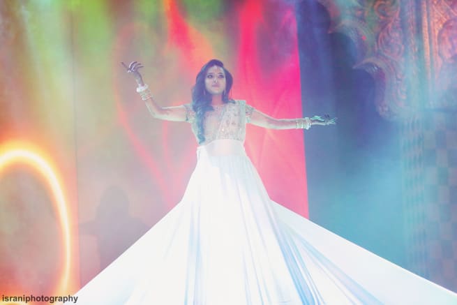The Spectacular Bride!