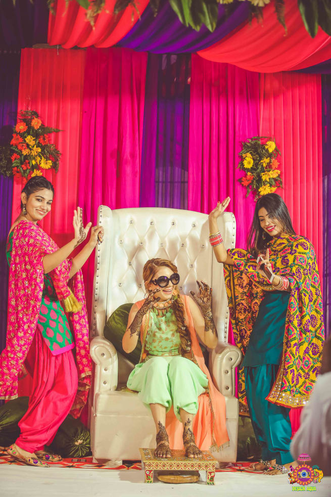 Floral Mehendi Legs