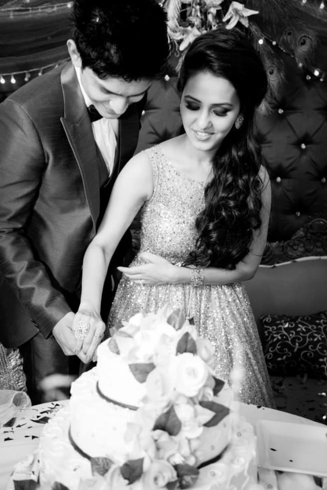 Wedding Couple Cutting Cake
