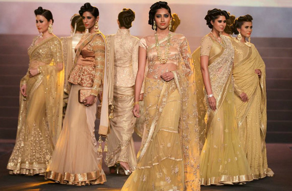 Vikram Phadnis Juhu Western Suburbs Fashion Designers Weddingplz Sur.ly for drupal sur.ly extension for both major drupal version is free of charge.