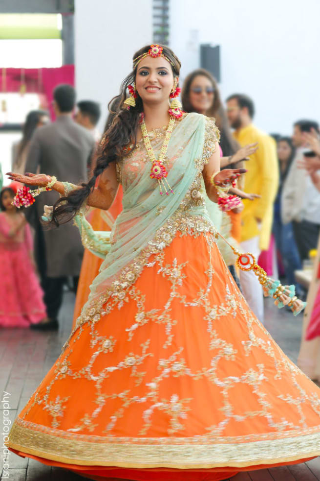 The Twirling Bride!