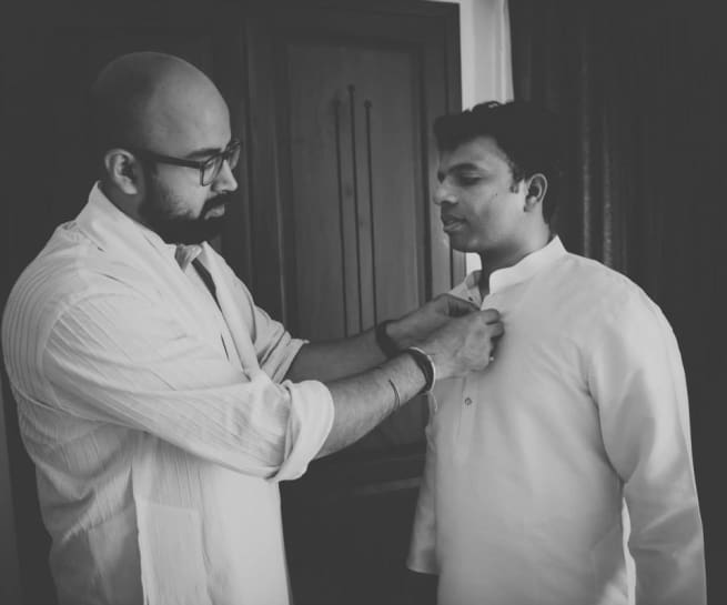 Grooms Click