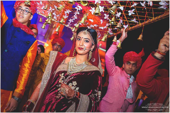 Brides Entry