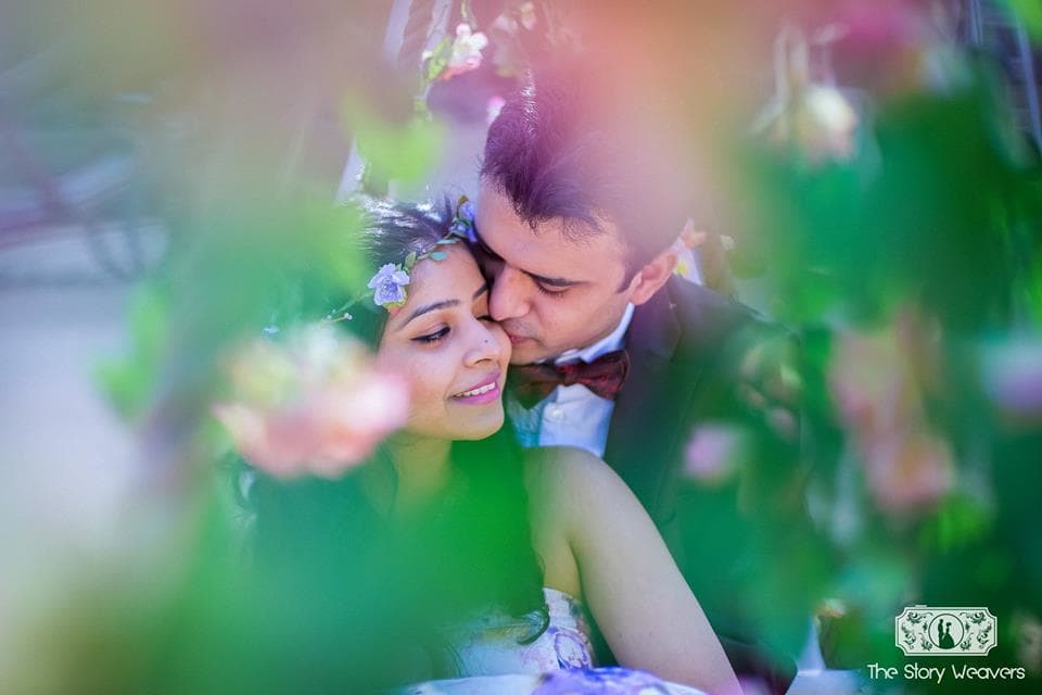 pre wedding photo shoot:the story weavers