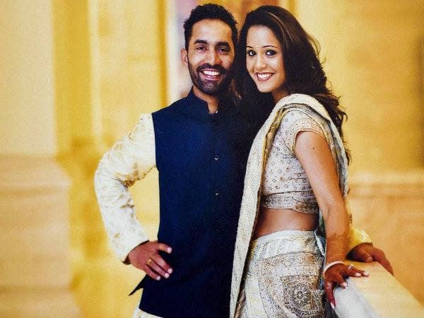 wedding couple click: