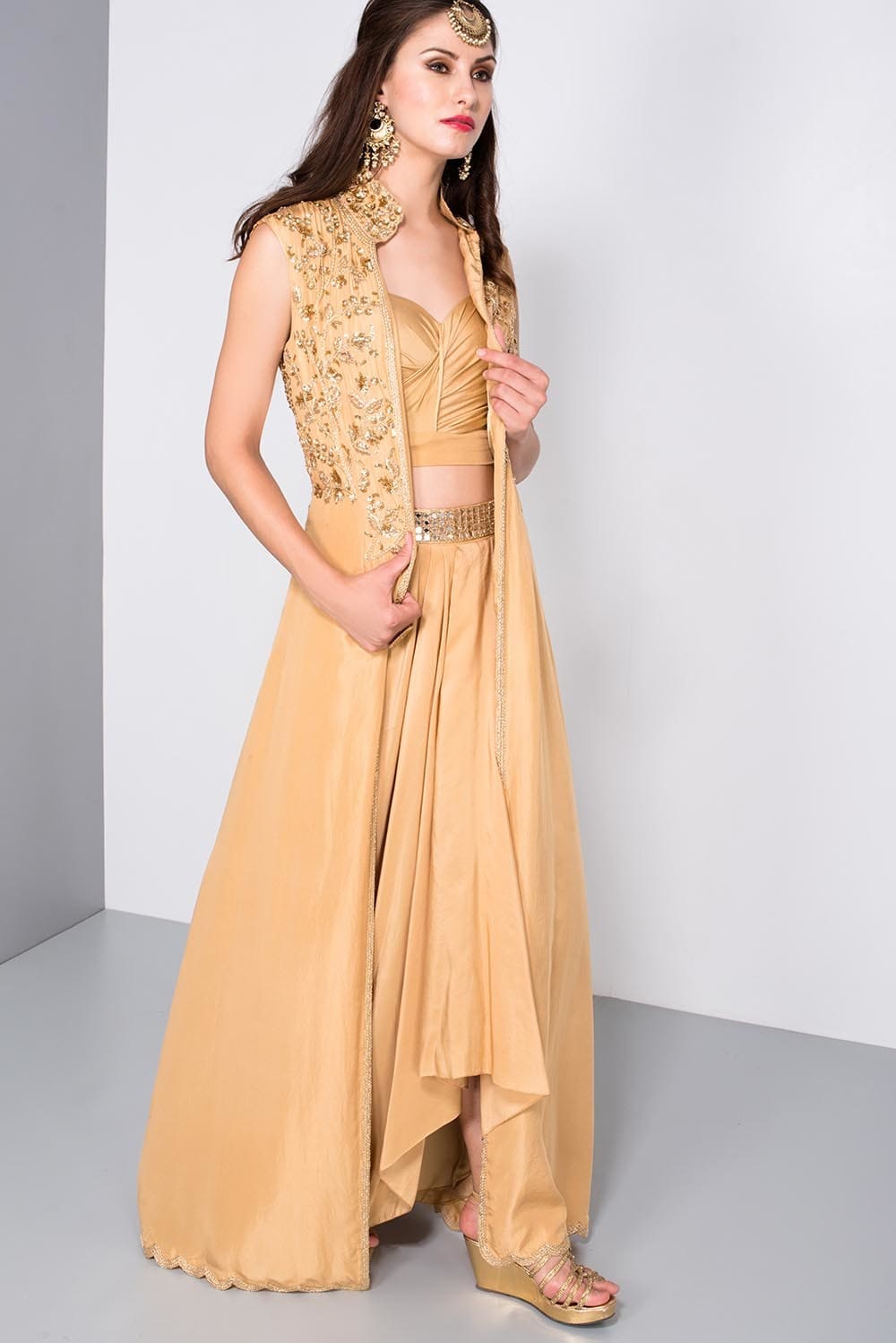 the wedding outfits!:flyrobe