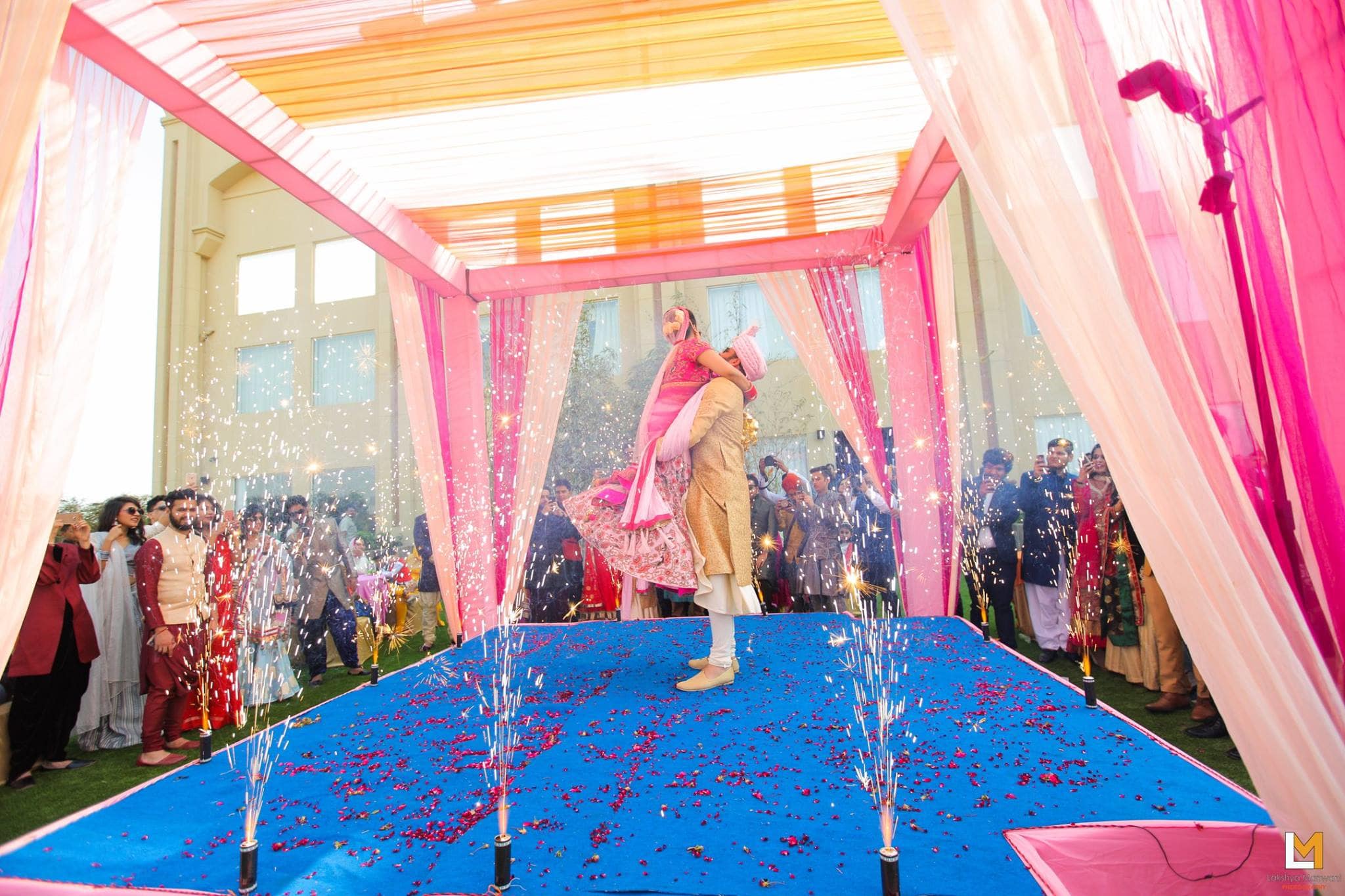 candid shot:lakshya manwani photography