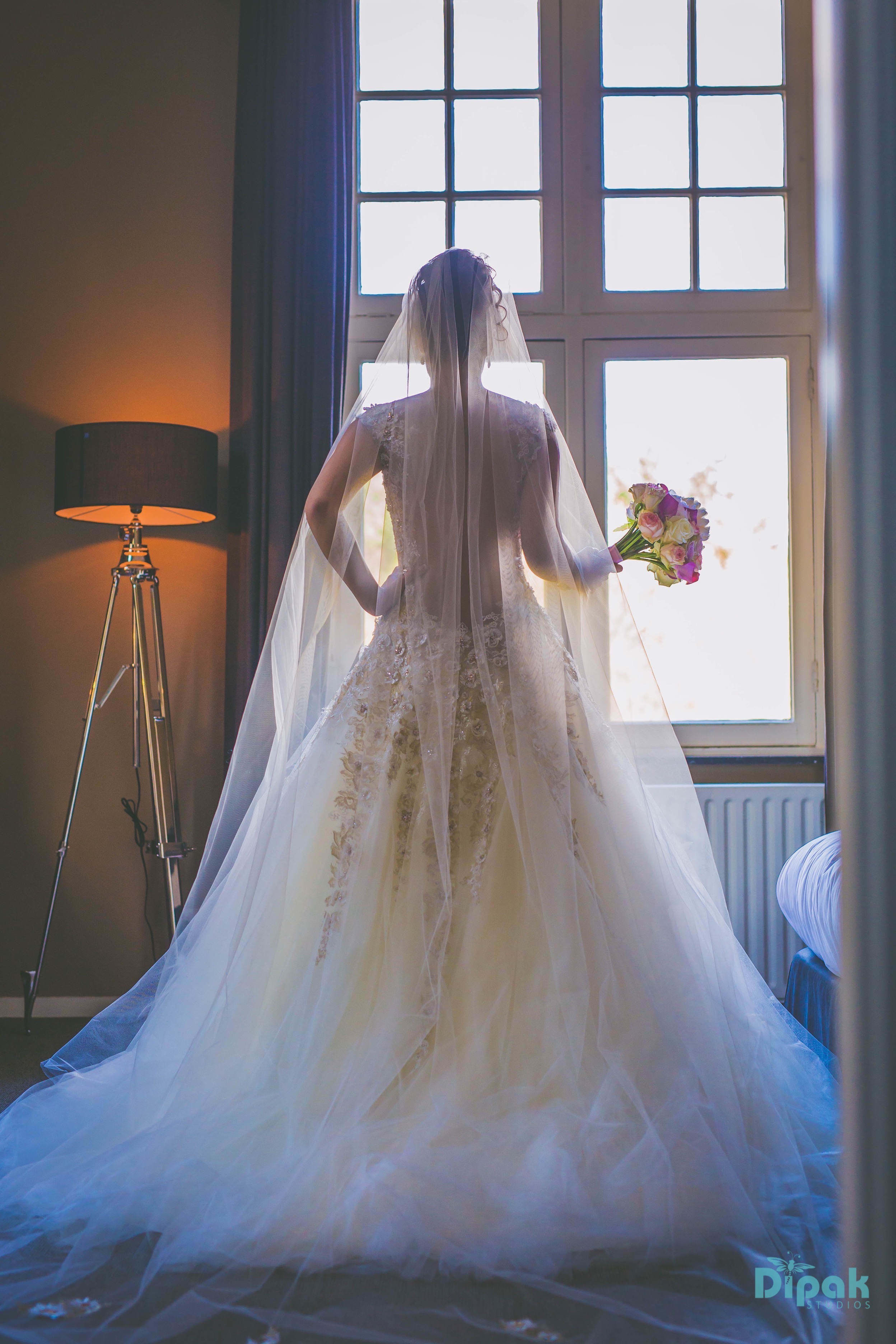 mesmerizing bridal gown!:dipak colour lab pvt ltd, sabyasachi couture pvt ltd, anushree reddy