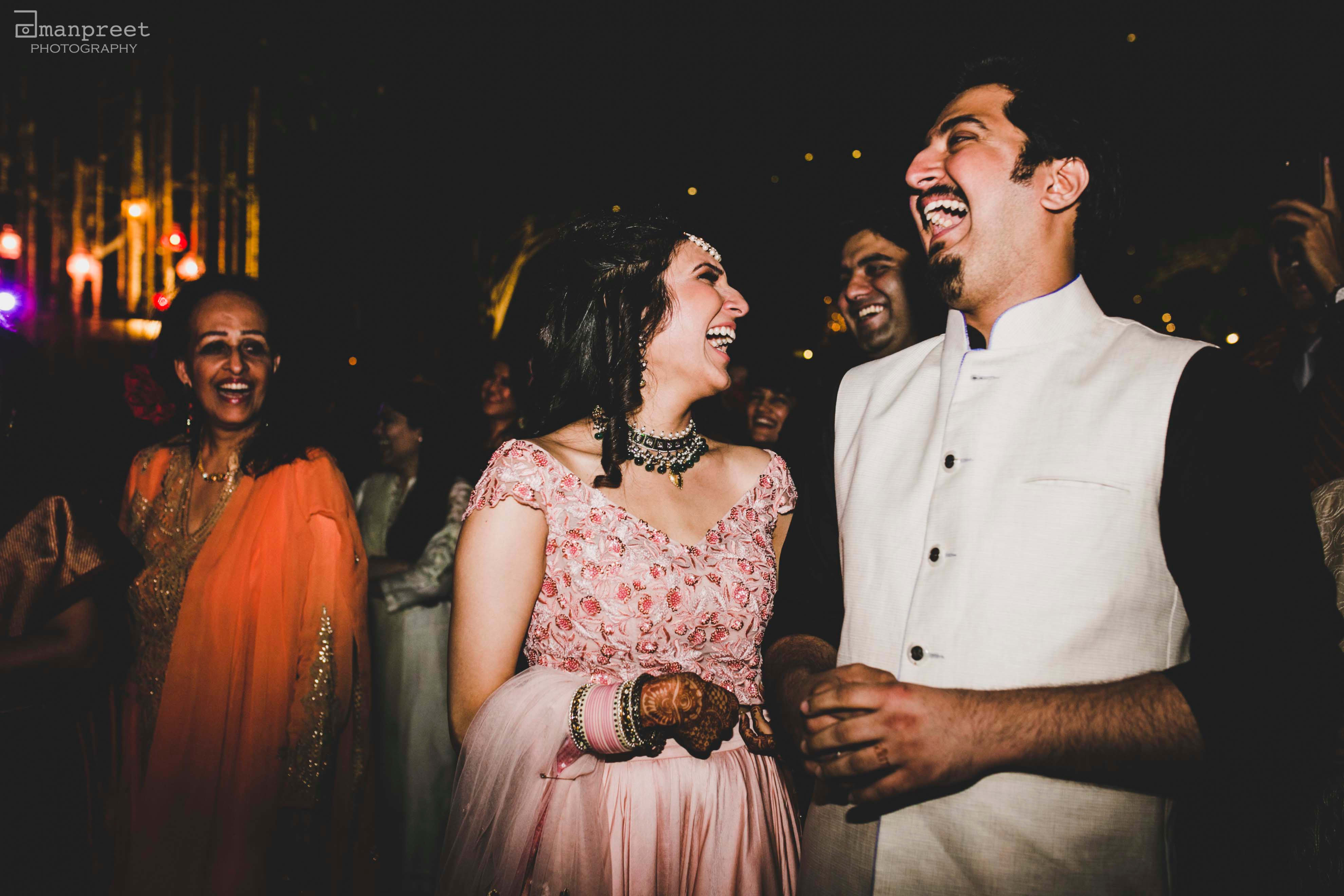 the perfect soulmates!:geetanjali salon, raju mehandi wala, amanpreet photography, ole couture