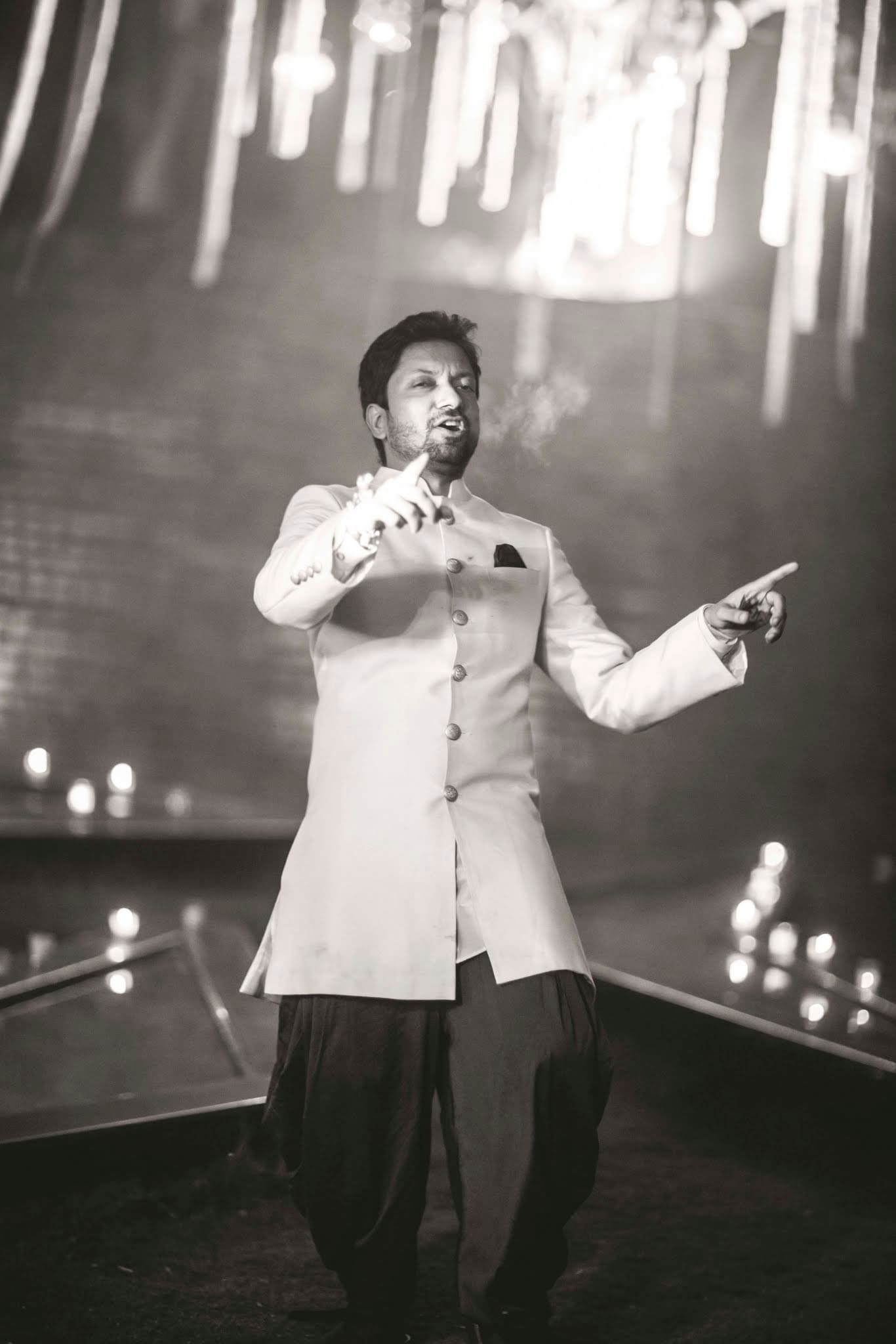 Groom Wear The Stylish Geek! 160 4782 Weddingplz