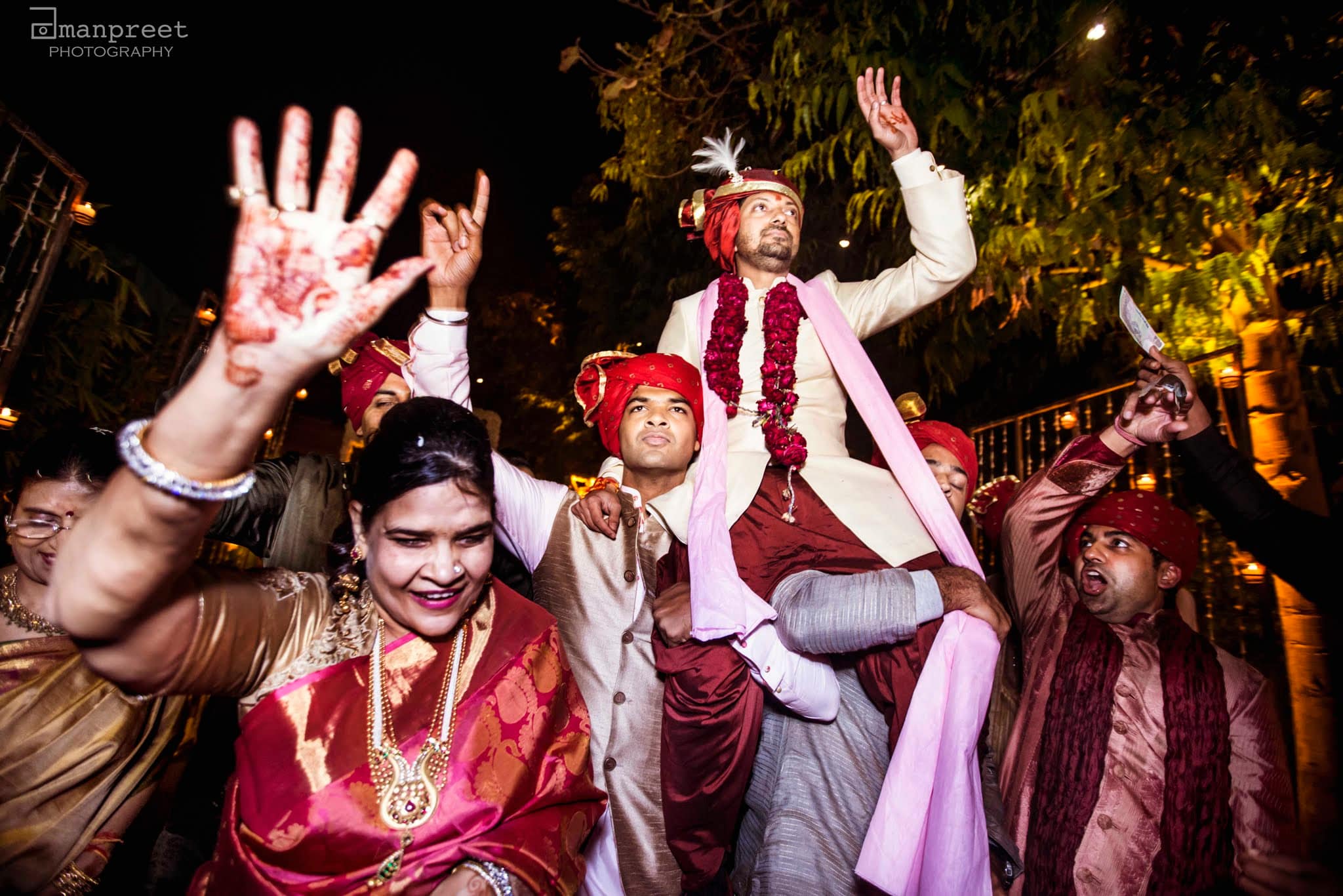 the baraat dance!:the umrao, mandira wirk, amanpreet photography, zorba