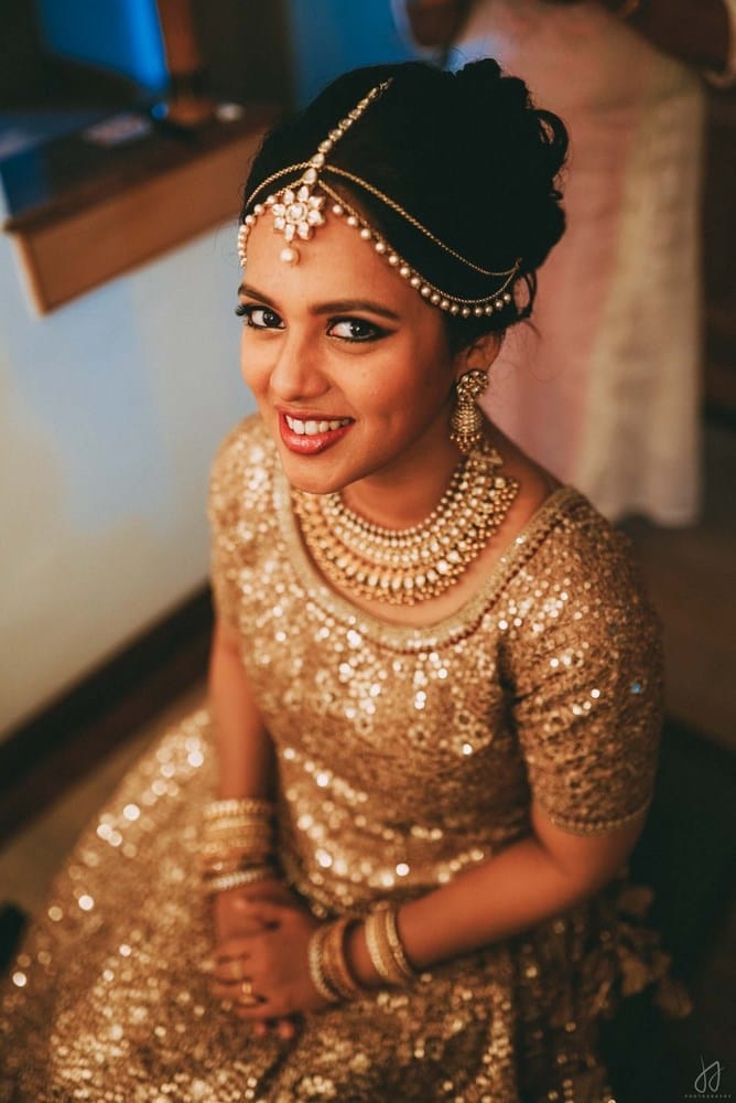 the cutest bride!:malabar gold and diamonds, shyamal and bhumika, sabyasachi couture pvt ltd