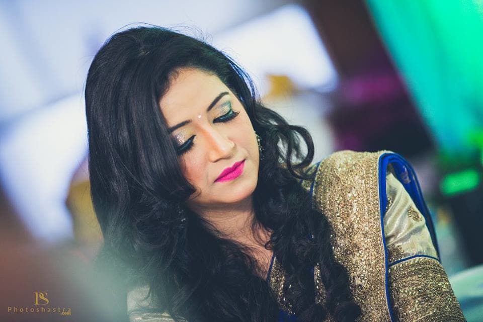 brides candid click:photoshastra