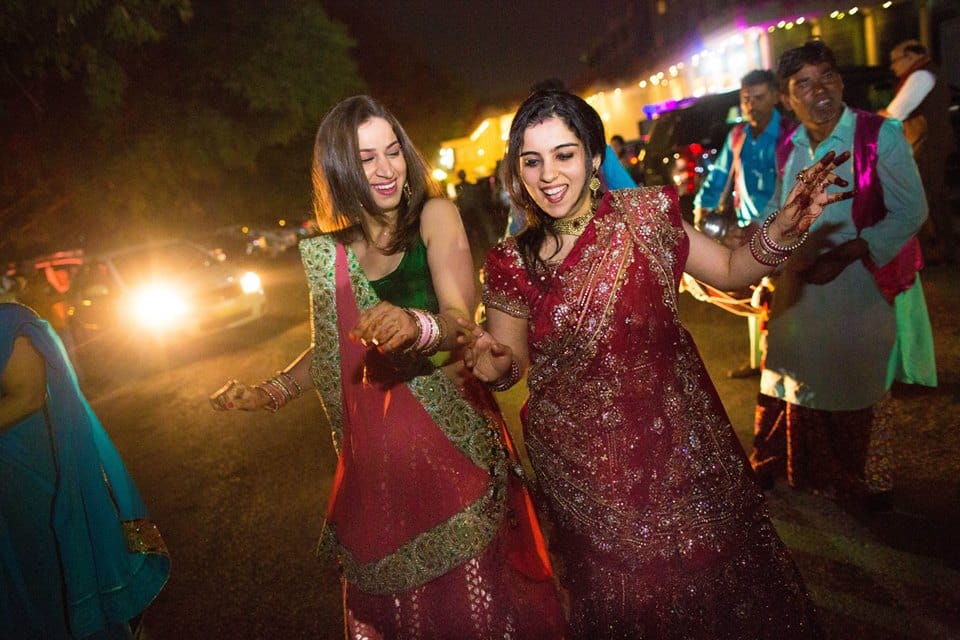 wedding dance:candid shutters