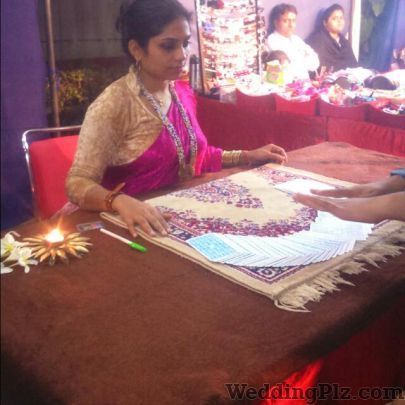 Tarot Card Reader Priyanka Astrologers weddingplz
