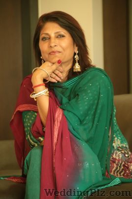 Sandhiya Mehta Astrologers weddingplz