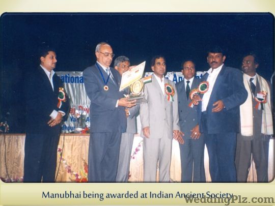 Manubhai A Bhojani Astrologers weddingplz
