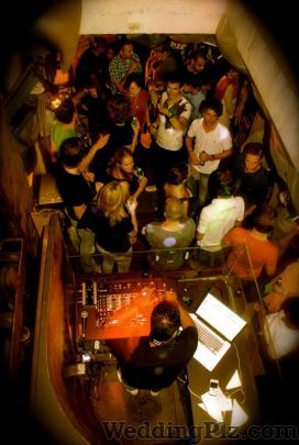 Hawaiian Shack Discotheques weddingplz