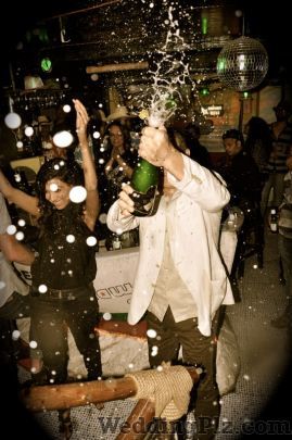 Hawaiian Shack Discotheques weddingplz