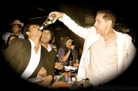 Hawaiian Shack Discotheques weddingplz