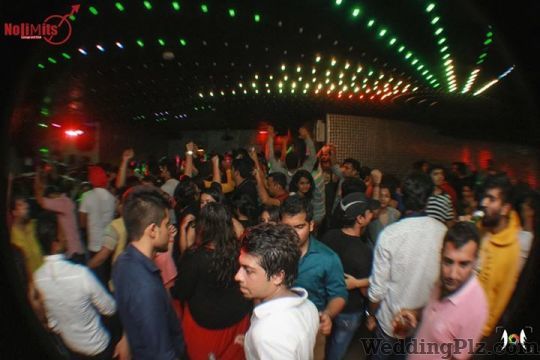 No Limmits Discotheques weddingplz