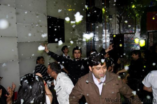 The Hang Over Discotheques weddingplz