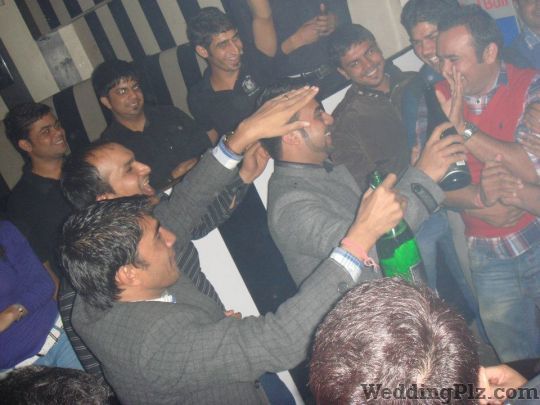 Club Prison Discotheques weddingplz