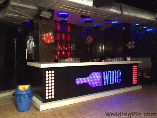 Moments Bar and Lounge Discotheques weddingplz