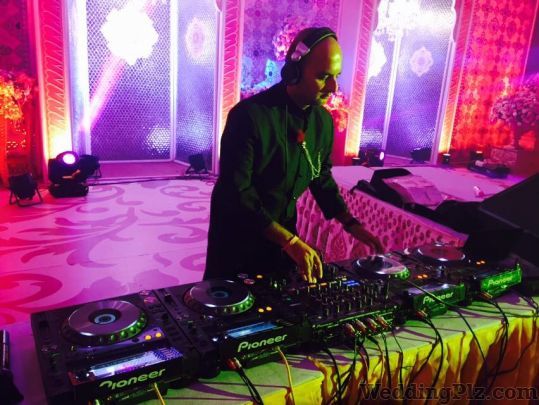 DJ Sidharth Talwar DJ weddingplz