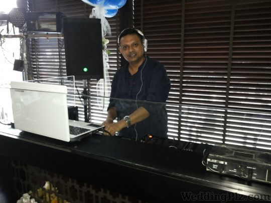 DJ Naren DJ weddingplz