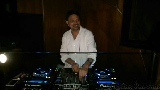 DJ Naren DJ weddingplz