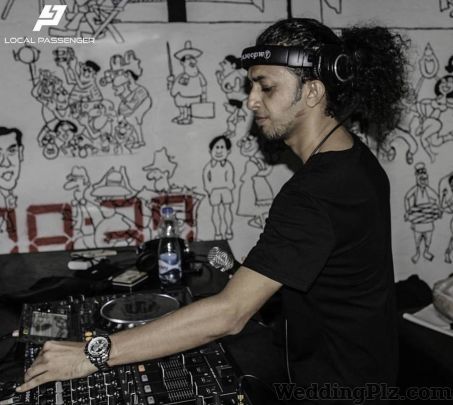 DJ Sumit Shenoy DJ weddingplz