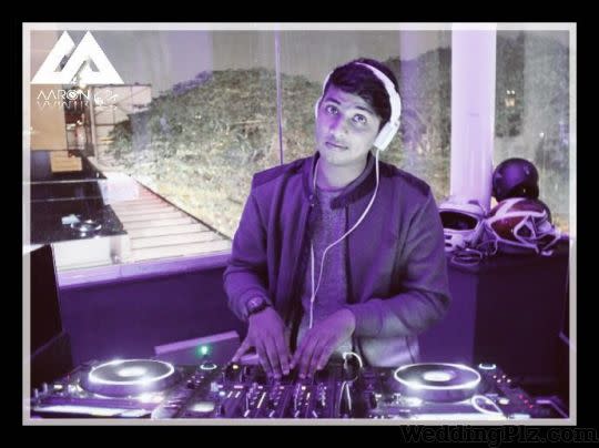 DJ Aaron DJ weddingplz