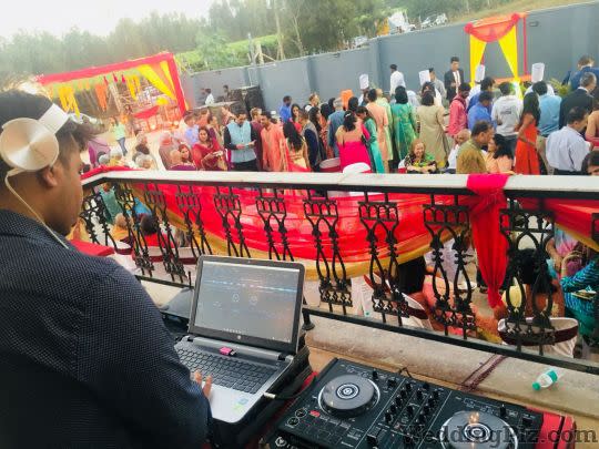 DJ Aaron DJ weddingplz