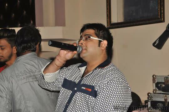 DJ Mukul Vohra DJ weddingplz
