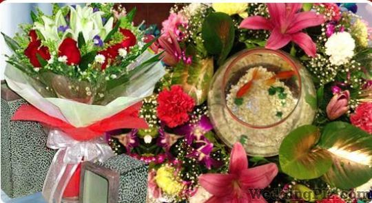 Flower Point Florists weddingplz