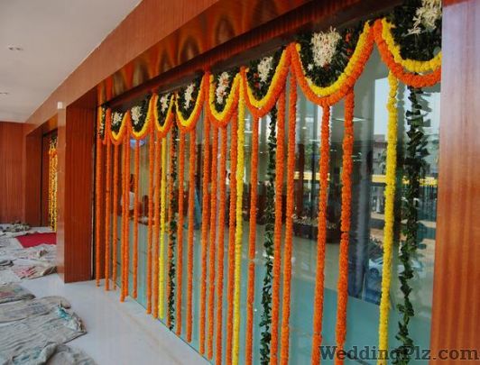 Gayatri Flower Florists weddingplz