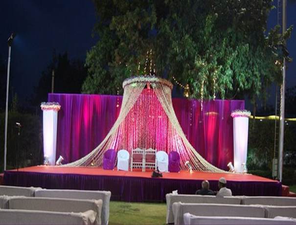 Lovely Florist Florists weddingplz