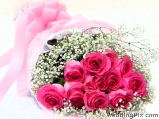 Gift Martini Florists weddingplz