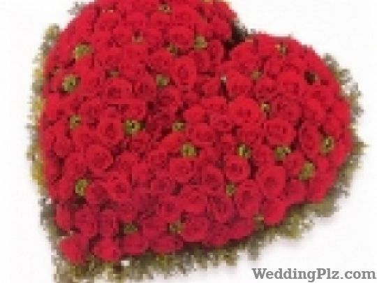 Gift Martini Florists weddingplz