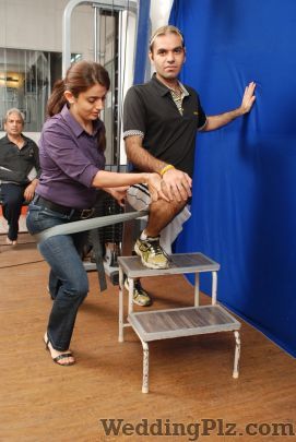 Dr Vandana Sethi Physiotherapy and Fitness Clinic Gym weddingplz