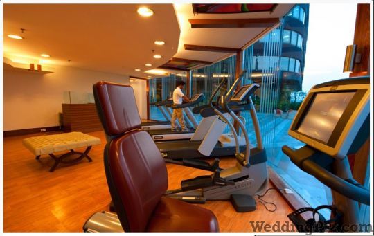 Three Graces Gym weddingplz