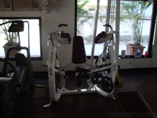 Planet Health Gym weddingplz