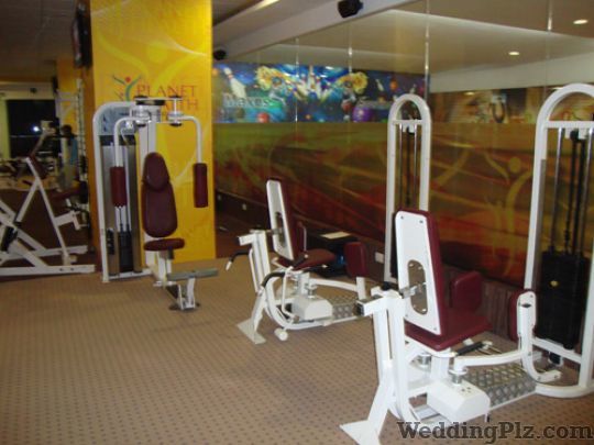 Planet Health Gym weddingplz
