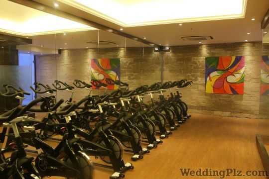 Crunch Health Gym Gym weddingplz