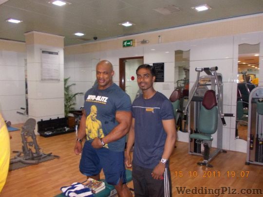 Steves Gym Gym weddingplz