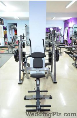 UNES Fitness Club Gym weddingplz