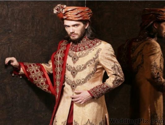 Amit Arora Groom Wear weddingplz