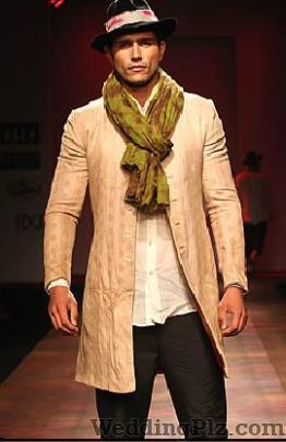 Krishna Mehta Groom Wear weddingplz