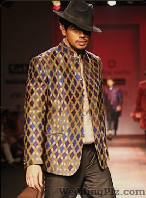 Krishna Mehta Groom Wear weddingplz